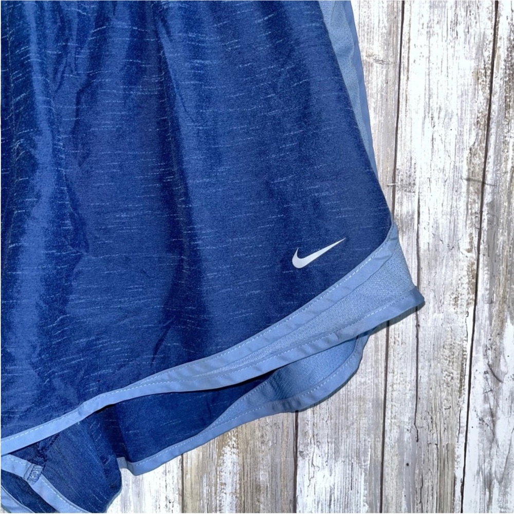 Nike Blue Two Tone Women’s Heathered Tempo Running Shorts Size 2X - Picture 2 of 4